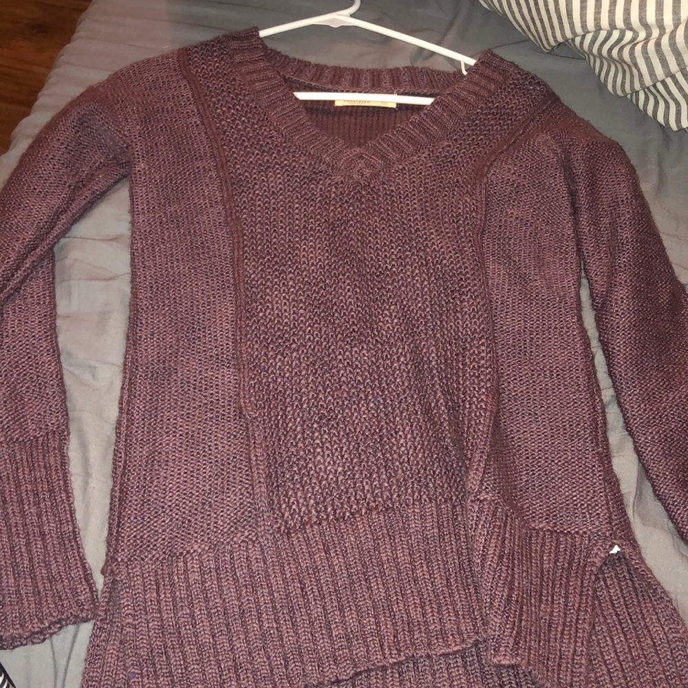 hollister maroon/ purple knitted sweater